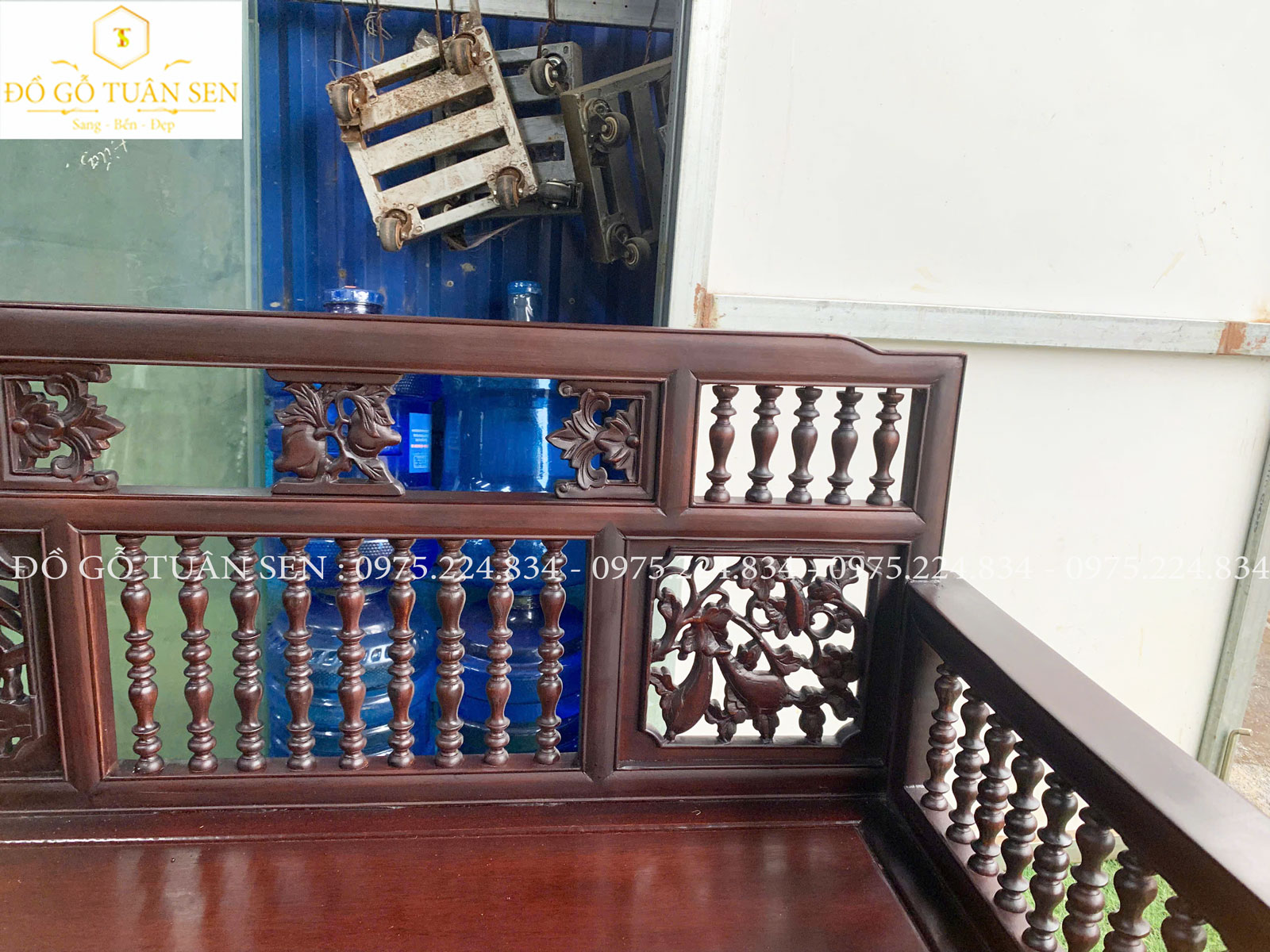Mua trường kỷ song tiện chân móng tại Đồ Gỗ Tuân Sen 